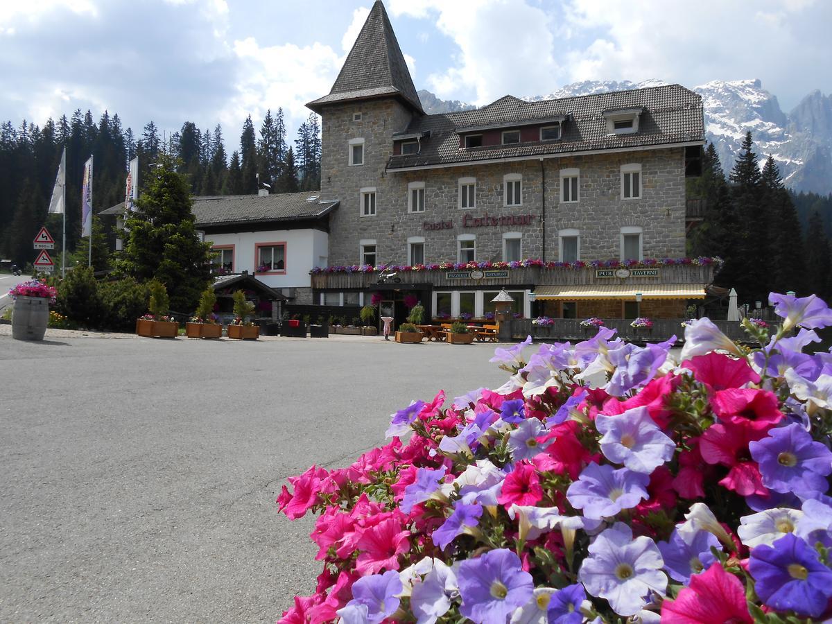 Hotel Castel Latemar Carezza al Lago Esterno foto